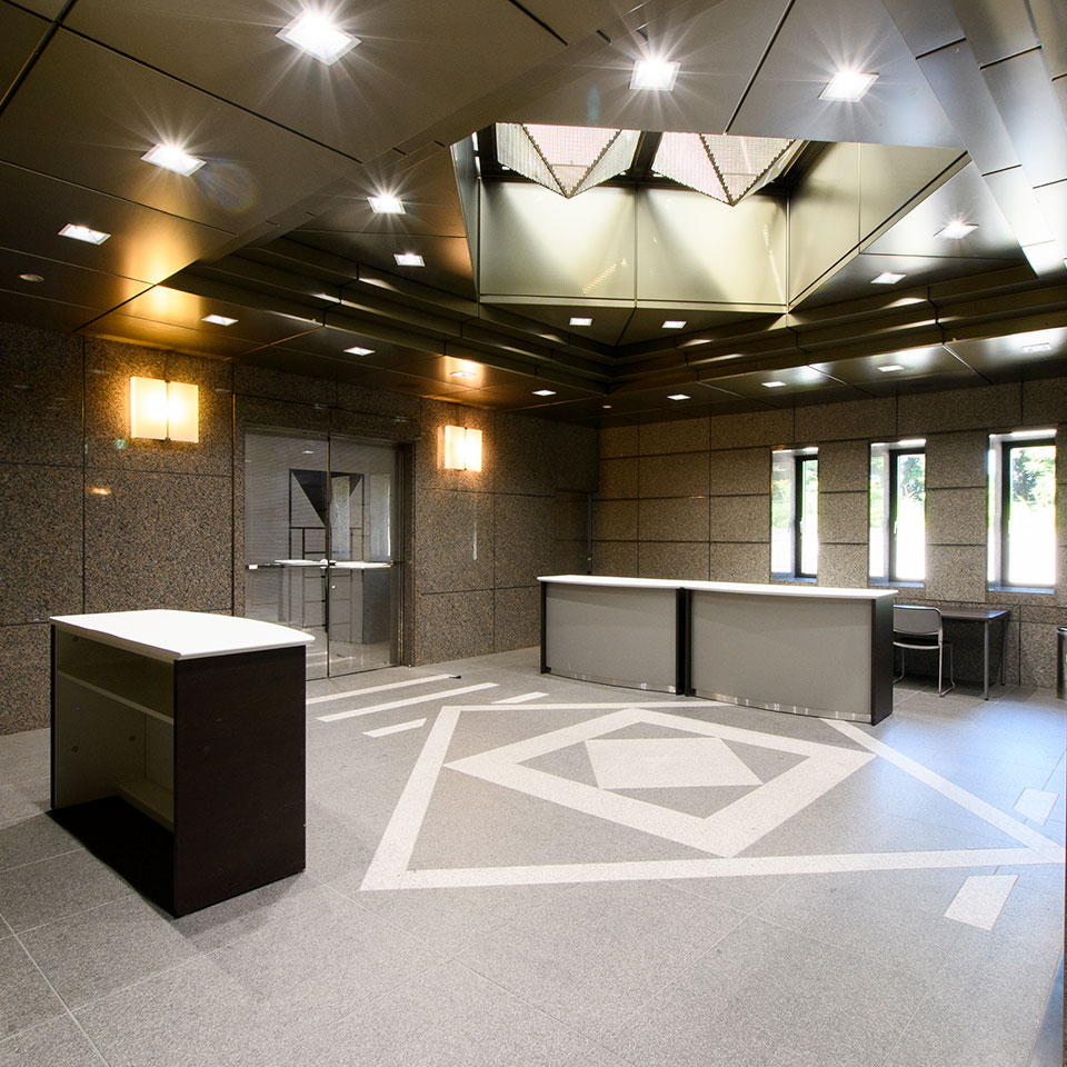 横浜市南部斎場の館内